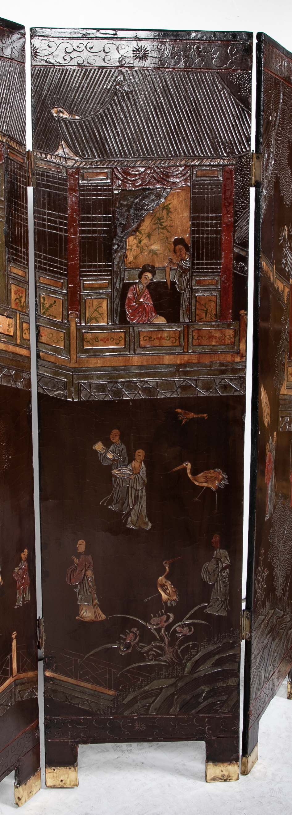 19th Century Chinese Coromandel Screen with 2 Sided Decoration