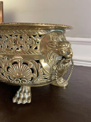 19th Century Dutch Baroque Style Brass Jardiniere with Lion Heads and Paw Feet