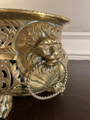19th Century Dutch Baroque Style Brass Jardiniere with Lion Heads and Paw Feet