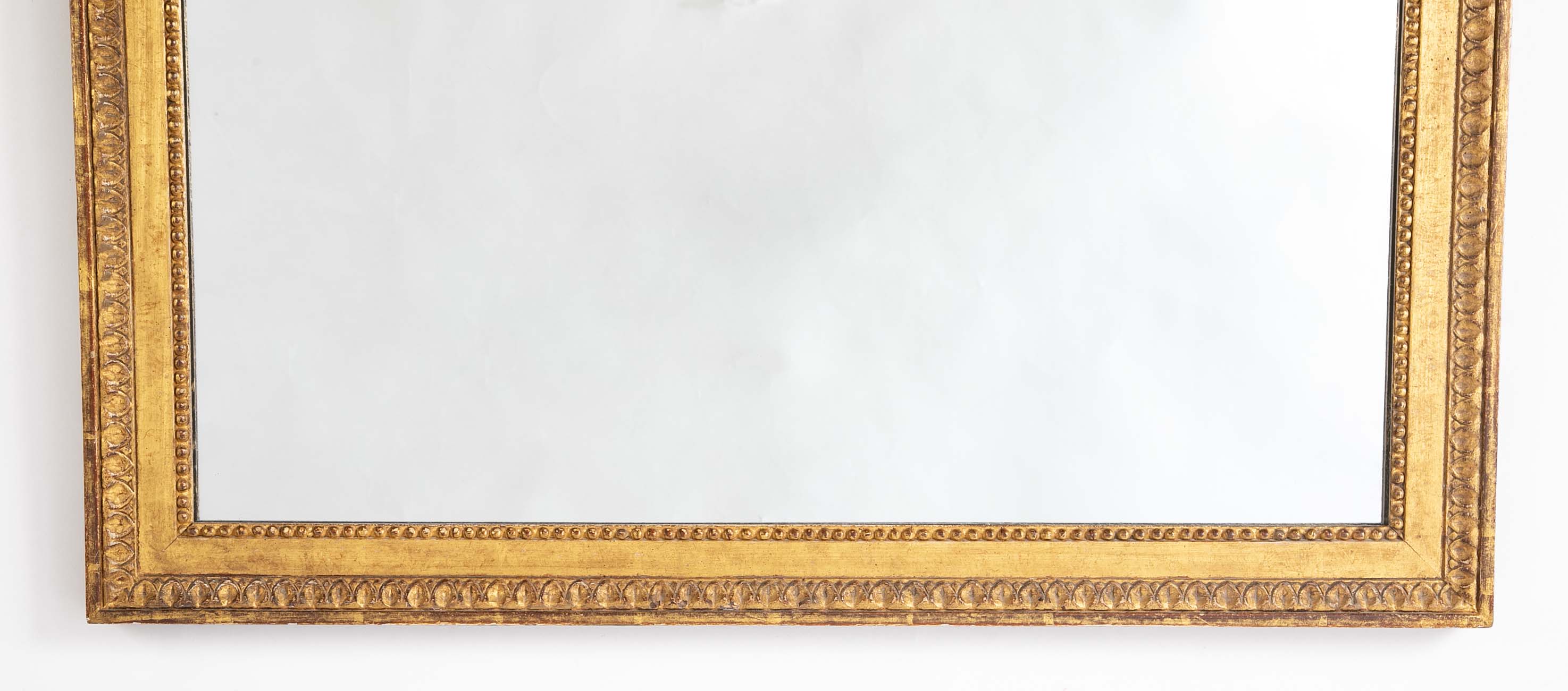 Italian Neoclassical Style Giltwood Arched Mirror