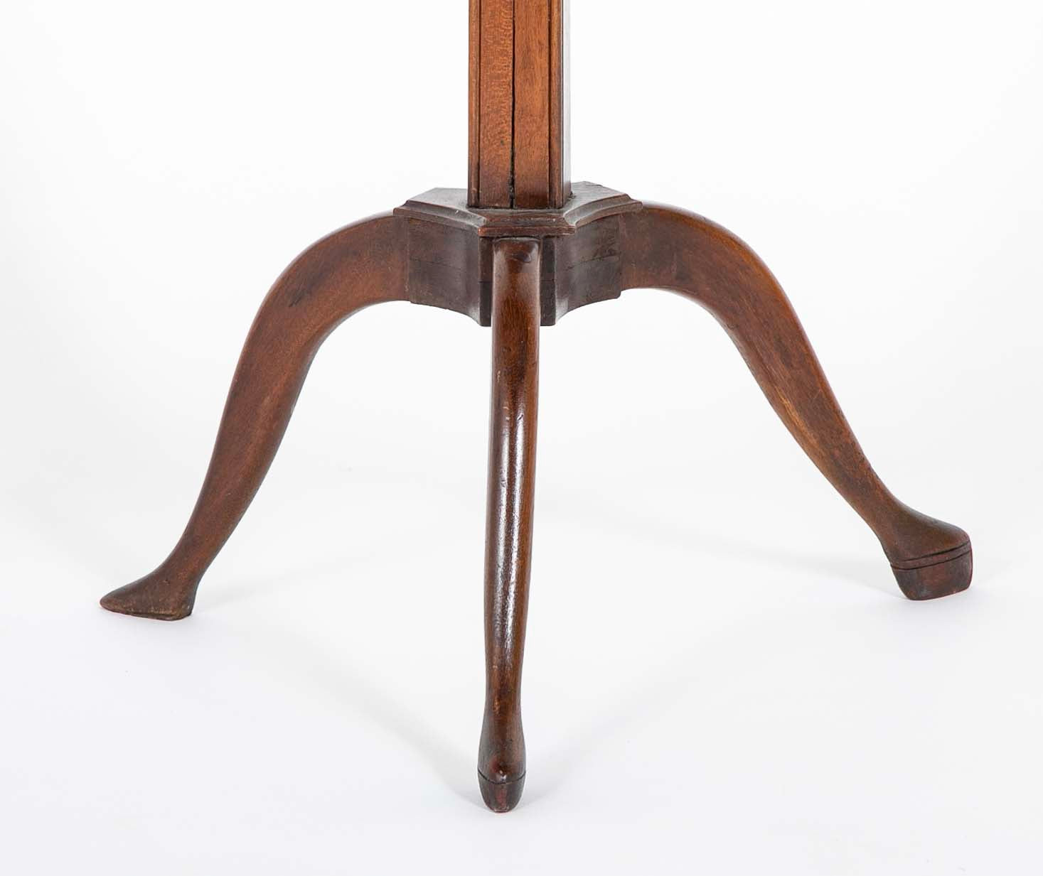 19th Century English Regency Mahogany Adjustable Candle Stand Pedestal