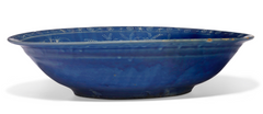 A Large Swatow Slip-Decorated Blue-Ground Bowl Ming Dynasty (1368-1644)