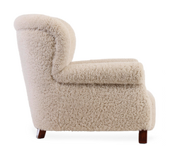 Fritz Hansen Model 1518 Easy Chair in Lambs Wool Upholstery