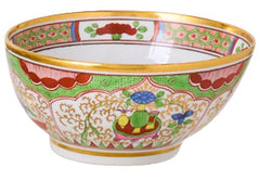 A Worcester Porcelain Bowl in the Dragons and Compartments Pattern