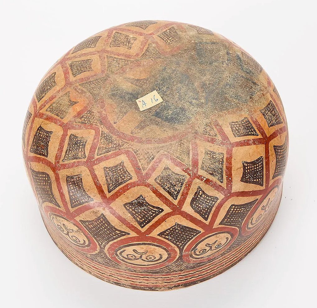 Pre-Columbian Mayan Polychrome Pottery Bowl