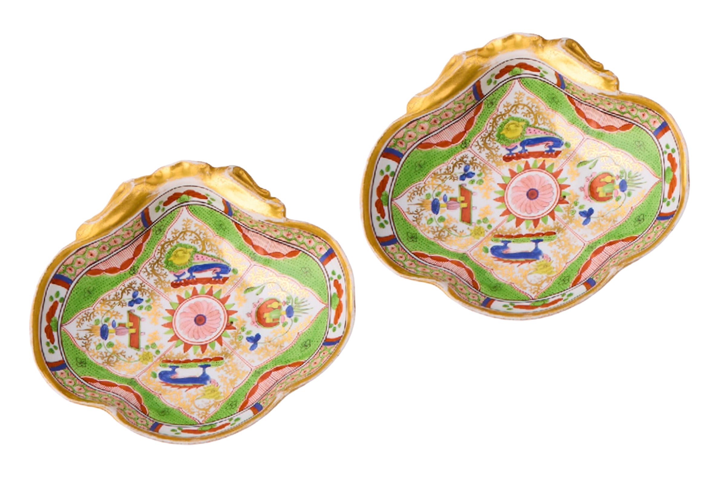 A Pair of Scolloped Worcester Porcelain Serving Dishes in The Dragons in Compartments Pattern