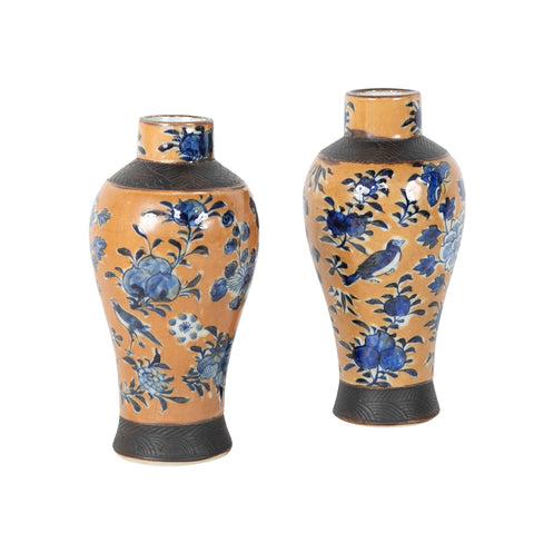 Matched Pair of Chinese Mid-Qing Dynasty Vases