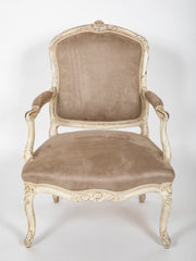 Mid 18th Century Pair of Louis XV Fauteuils