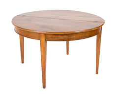 Early 19th Century Walnut Dining Table