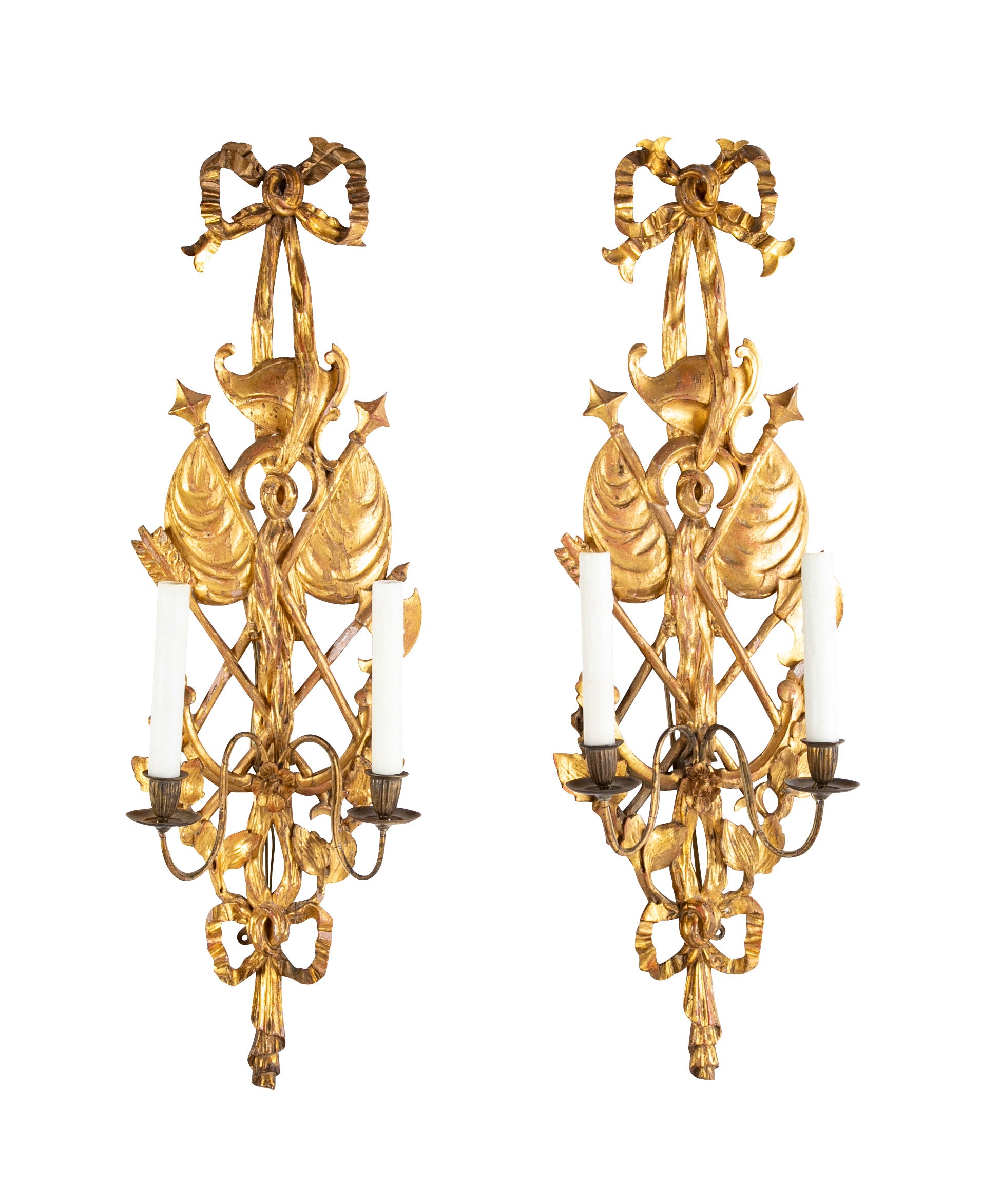 Pair of Italian Giltwood Wall Sconces in Neoclassical Trophy Form