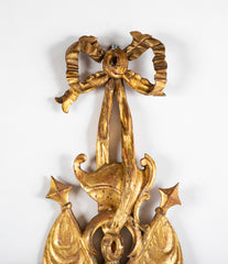 Pair of Italian Giltwood Wall Sconces in Neoclassical Trophy Form