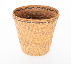 Kuba Lidded Woven Basket with Abstract Stitch Design