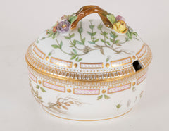 Royal Copenhagen Flora Danica Dinnerware Service
