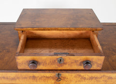 American Lift-Top Blanket Chest in Pine with Yellow & Brown Grained Finish