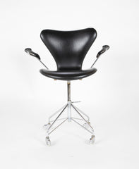 Model 3117 Desk Chair by Arne Jacobsen for Fritz Hansen Sevener