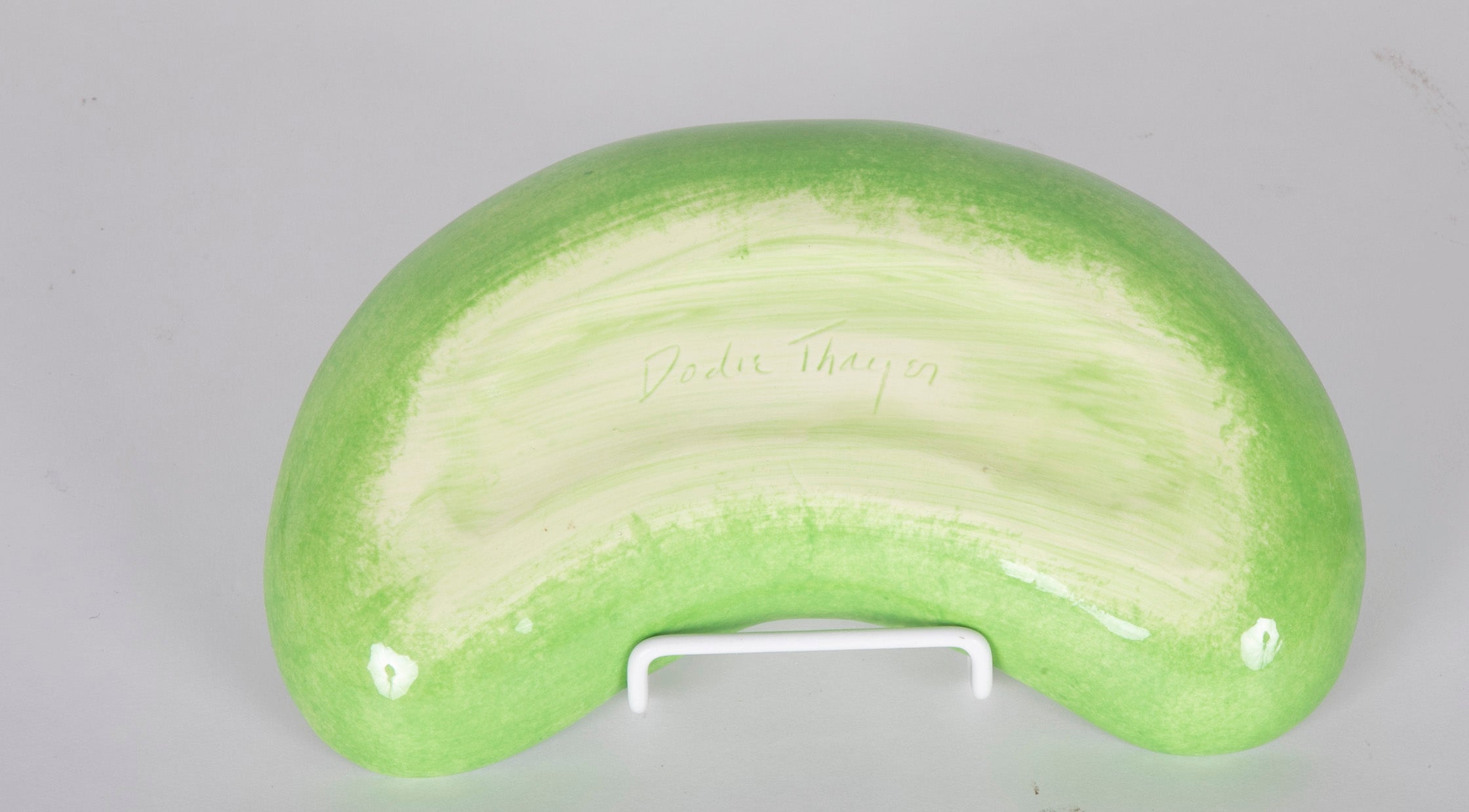 Dodie Thayer Lettuce Ware Kidney Shaped Dish