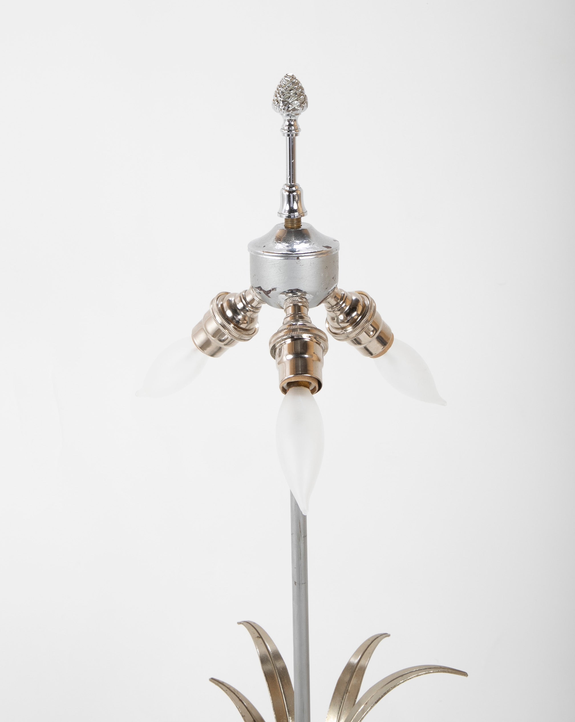 Foliate Cast Metal Lamp in the Style of Charles et Fils
