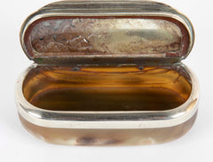 Pat Olsen Wanga Cattle Horn Snuff Box