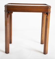 A Georgian Mahogany Tray Top End Table