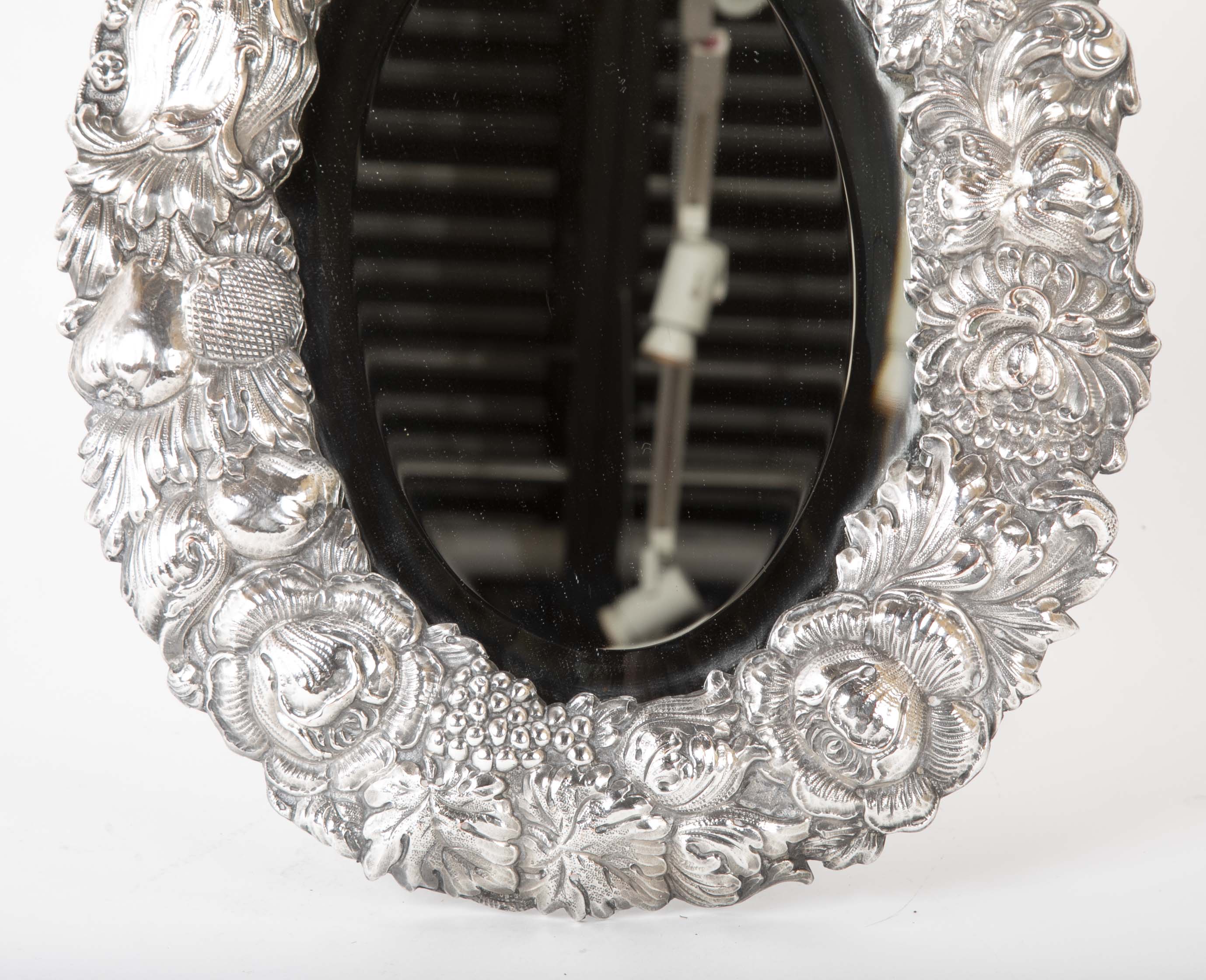 Oval Repousse Silver-Plated Frame