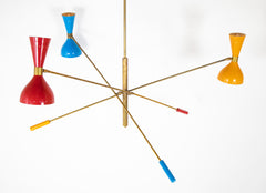 A Mid-Century Chandelier in the Manner of Stilnovo