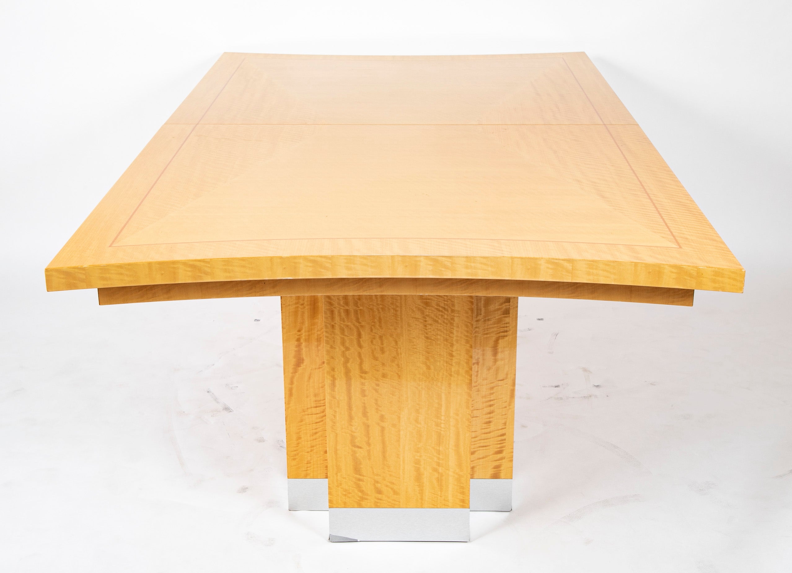Burr Satinwood Giorgio Collection Dining Table
