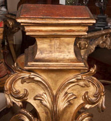 Italian Carved Gilt Wood Bust Stand