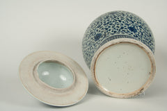 A Chinese Blue and White Porcelain Baluster Form Vase with Cover