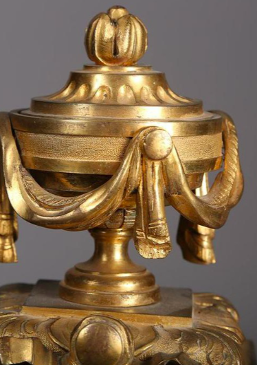 Late 18th Century French Gilt Mantle Clock