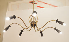 Unusual Sinusoidal Chandelier in Brass and Black Enamel in the Style of Stilnovo