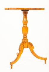 An American Stylized Quatrefoil Tiger Maple Table