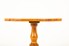 An American Stylized Quatrefoil Tiger Maple Table