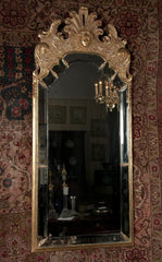 Neoclassically Inspired Mirror